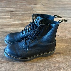 1460 Doc Martens